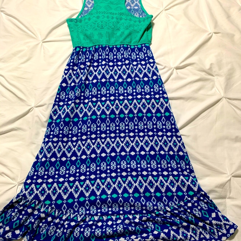 Spring dress - Picture 2 of 2